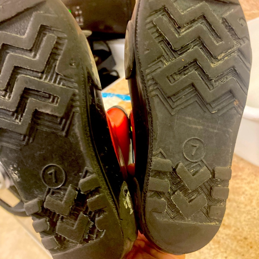 Toddler rain boots size 7